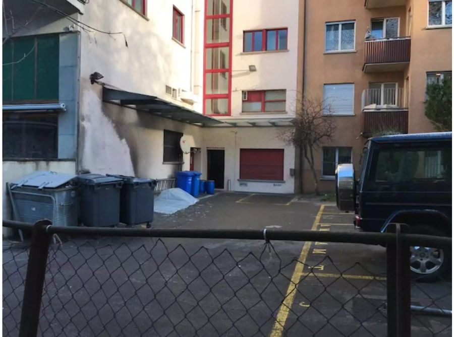 Die Brandstelle in Zürich Wiedikon.