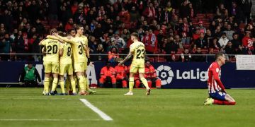 Die Girona-Spieler jubeln.