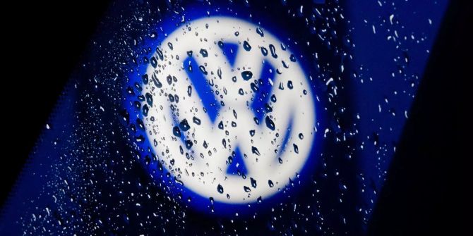 Ein Volkswagen-Logo.