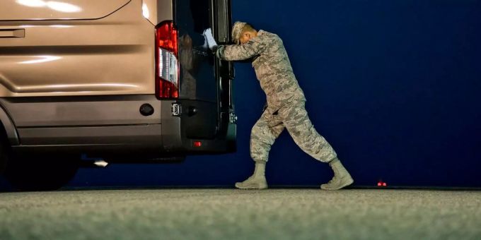 In Afghanistan wurde erneut ein US-Soldat getötet. Ein US-Soldat in Afghanistan.