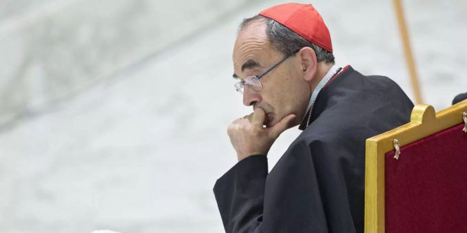 Philippe Barbarin, Erzbischof von Lyon, und weitere Geistliche müssen sich ab dem 07.01.2019 wegen Vertuschung sexueller Übergriffe vor Gericht verantworten. Philippe Barbarin