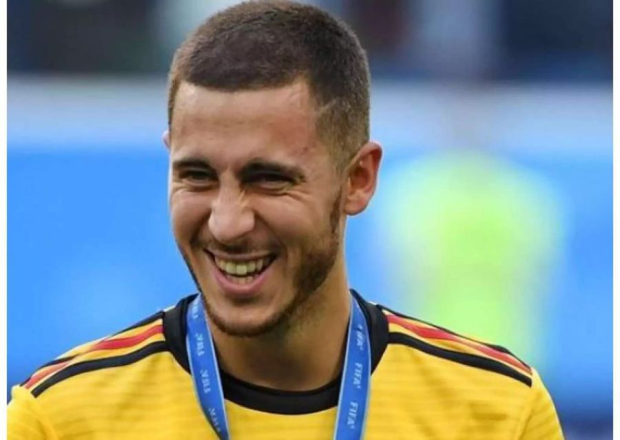 Nach dem dritten Platz Belgiens hat auch Eden Hazard etwas zu lachen.