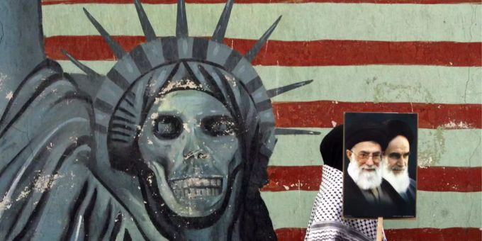 US-Sanktionen - Trump hilft damit auch den iranischen Hardlinern