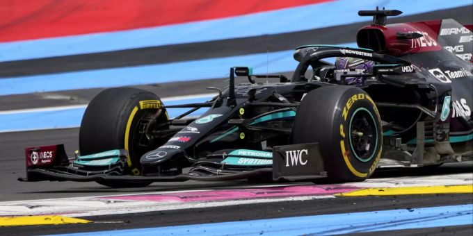 Lewis Hamilton (Mercedes) beim Frankreich-GP der Formel 1. Mercedes Lewis Hamilton
