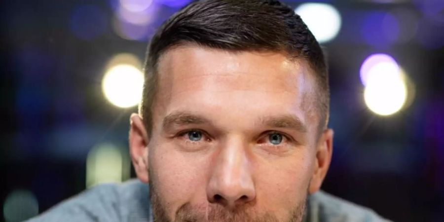 Wurde über Twitter verabschiedet: Der Vertrag von Lukas Podolski bei Antalyaspor ist ausgelaufen. Foto: Bernd Thissen/dpa/Archivbild