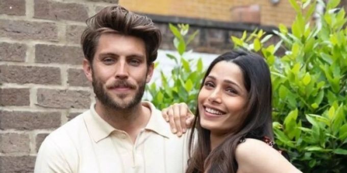 Freida Pinto ist schwanger Freida Pinto ist schwanger