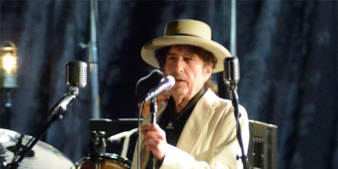 Bob Dylan (80) wird bald wieder performen. Bob Dylan