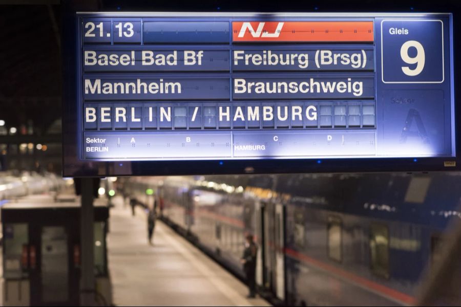 In Basel führen deutsche Polizeikräfte vermehrt Kontrollen auf Schweizer Boden durch, um illegale Grenzübertritte zu verhindern – die Praxis habe eine abschreckende Wirkung. (Symbolbild)