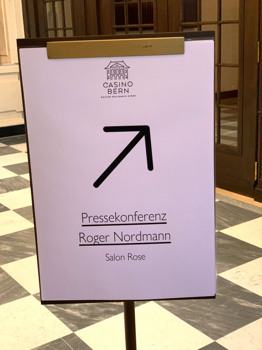 Hier lang für steile Karrieren: Jetzt muss man auch noch Treppen steigen.