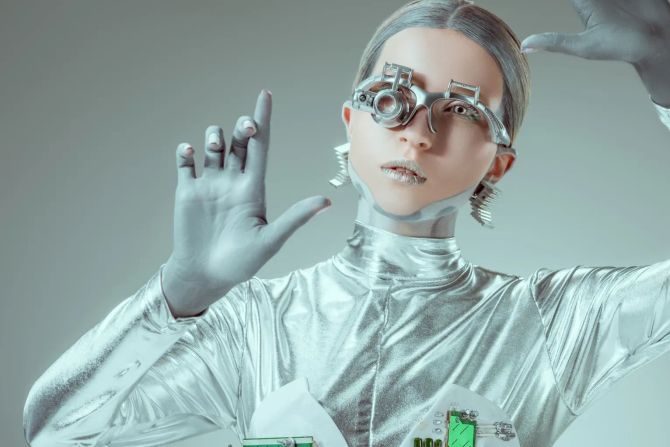 Roboterfrau