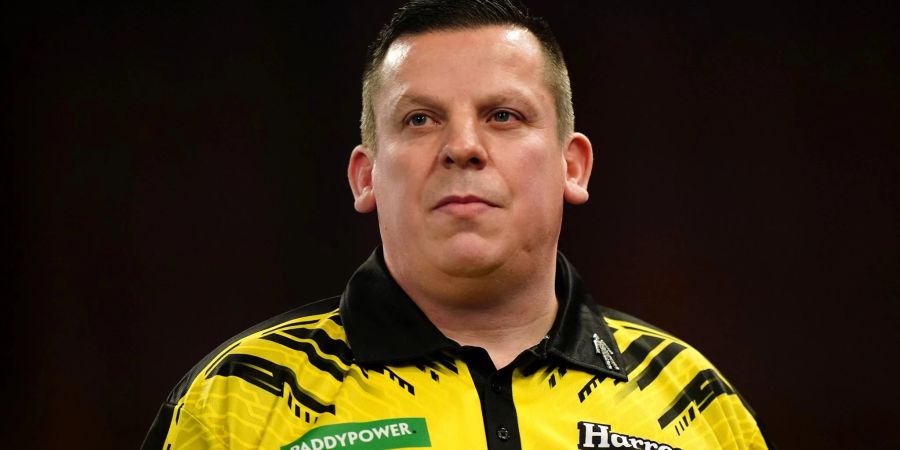 Dave Chisnall besiegte Daryl Gurney bei der Darts-WM.