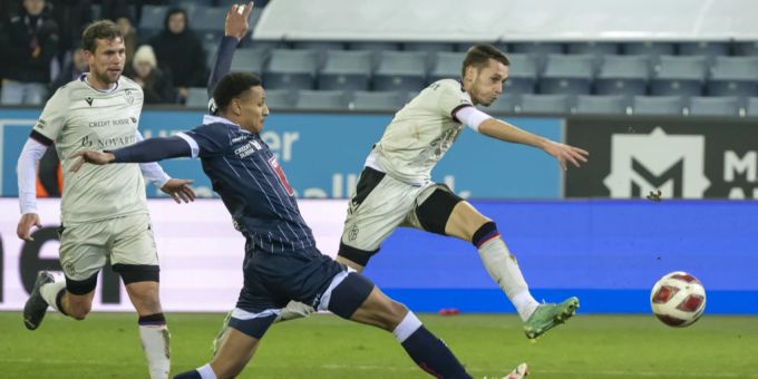 Jonathan Dubasin schiesst den FC Basel zum glücklichen Auswärtssieg in Luzern. Dubasin Fc Basel