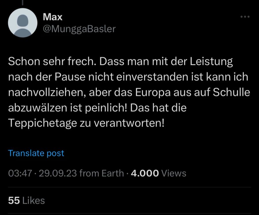 Trotz sportlicher Misere glauben die Fans, dass ein Trainerwechsel überstürzt ist.