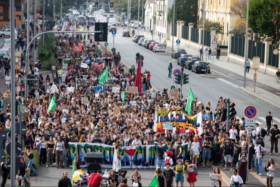 Dabei sollte der Klimastreik eigentlich eine weltweite, ungespaltene Bewegung sein.