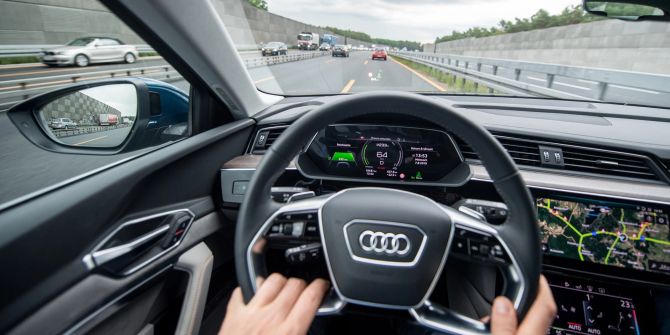 Auto Steuer Autobahn Audi