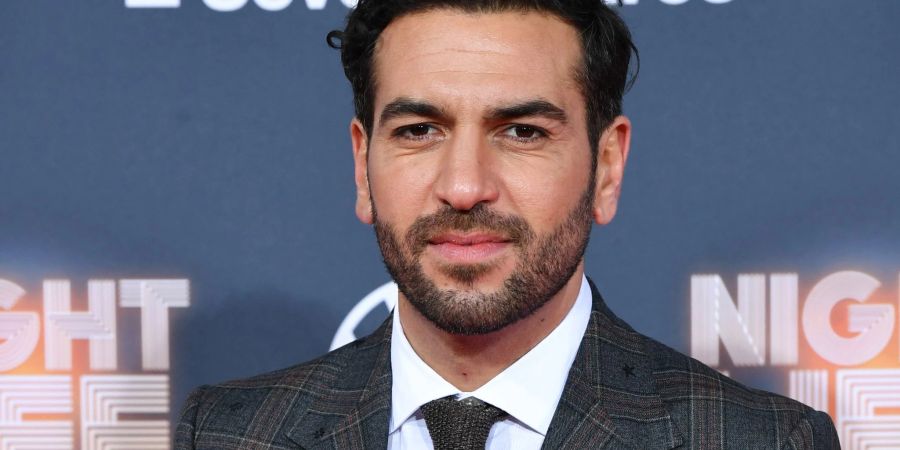 Schauspieler Elyas M'Barek hat Sexismus an deutschen Filmsets erlebt.