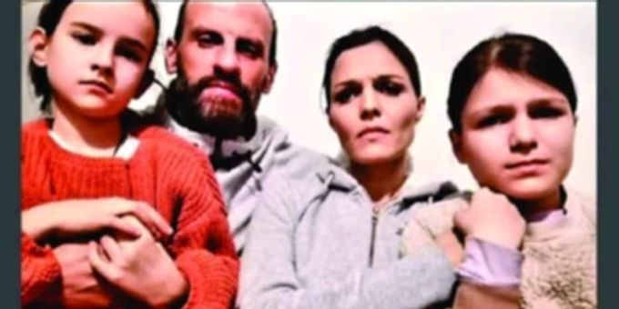 Mädchen entführt - Flüchtiges Impfgegner-Paar meldet sich bei Anwälten