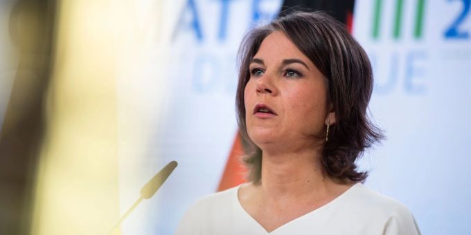 Annalena Baerbock: Einen weiteren Aufschub und Kompromisse kann die Welt sich nicht leisten. Annalena Baerbock: Einen weiteren Aufschub und Kompromisse kann die Welt sich nicht leisten.