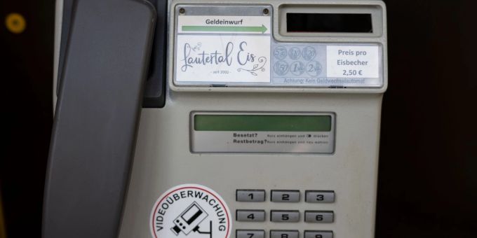 Hundertprozentig klappt das mit der Kasse auf Vertrauensbasis zwar nicht, aber der Gastwirt ist trotzdem zufrieden. Hundertprozentig klappt das mit der Kasse auf Vertrauensbasis zwar nicht, aber der Gastwirt ist trotzdem zufrieden.