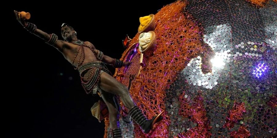 Gewinner-Show bei Samba-Wettbewerb zum Karneval von Rio