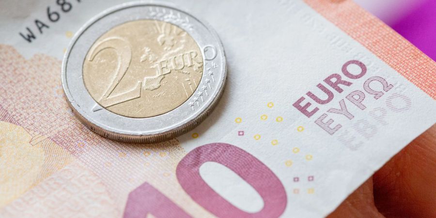 Der gesetzliche Mindestlohn in Deutschland soll zum 1. Oktober 2022 auf zwölf Euro steigen.