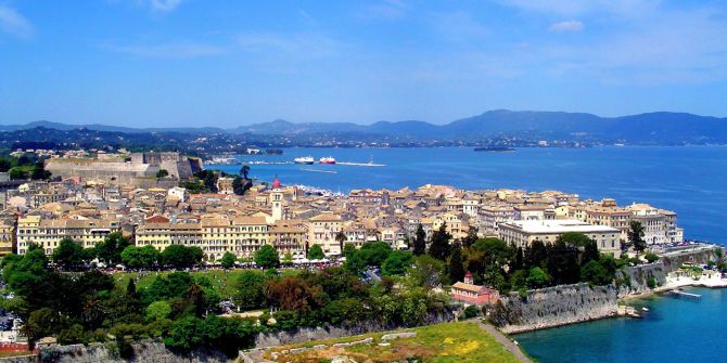 Stadtmauer Korfu Meer Altstadt Bucht