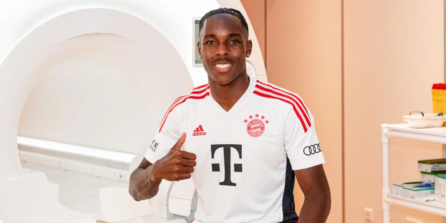 Bayern München Mathys Tel