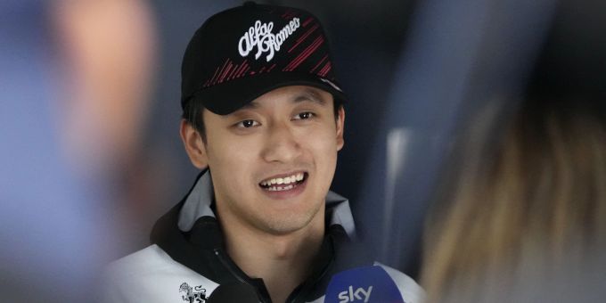Zhou Guanyu (Alfa-Sauber) im Vorfeld des Österreich-GP der Formel 1. Formel 1 Zhou Guanyu