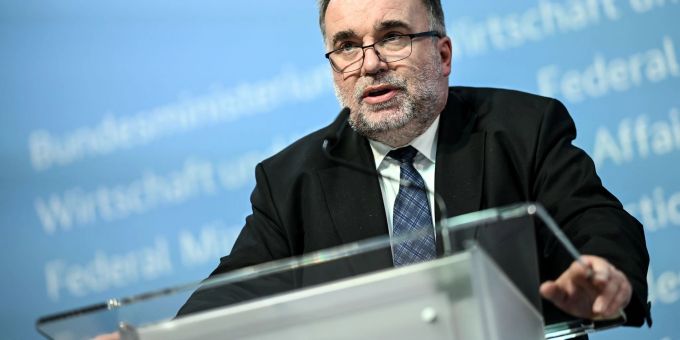 BDI-Präsident Siegfried Russwurm kritisiert die Kartellrechtspläne von Wirtschaftsminister Habeck scharf. BDI-Präsident Siegfried Russwurm kritisiert die Kartellrechtspläne von Wirtschaftsminister Habeck scharf.