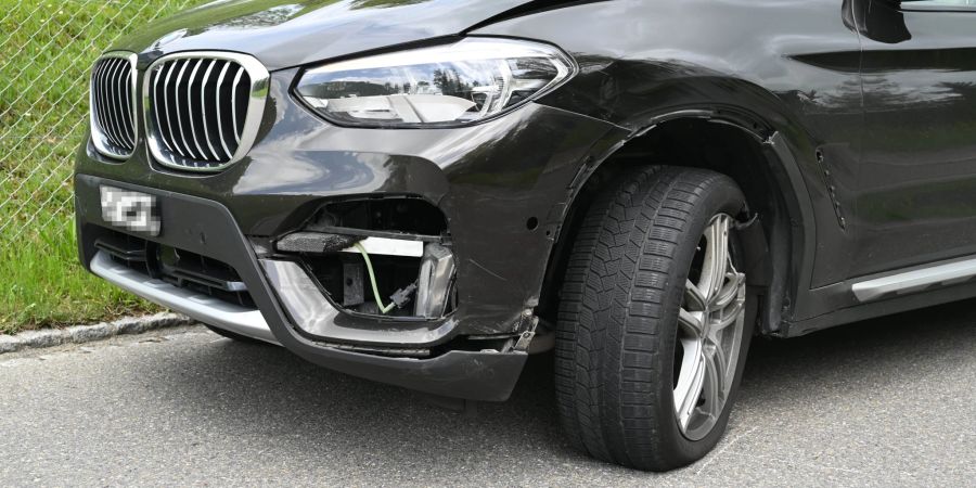 Bütschwil: Auto prallt in Motorrad