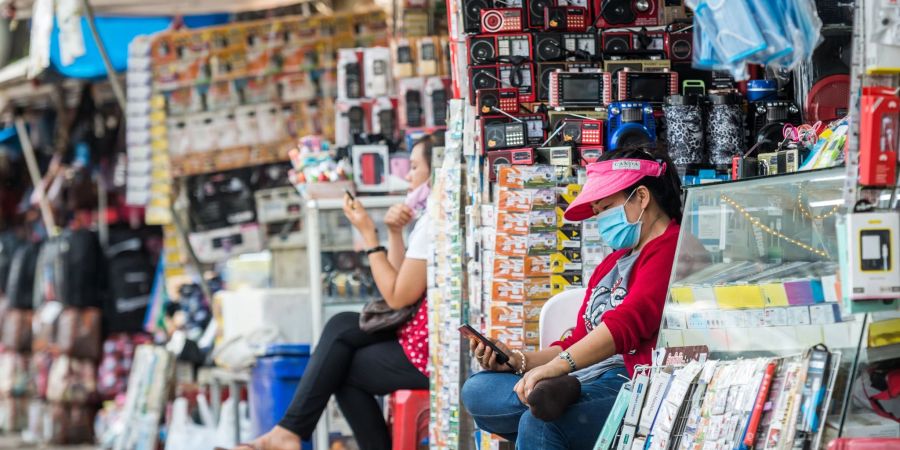 Laos empfängt wieder Touristen. Zweifach geimpfte Reisende können mit einem Visum einreisen.