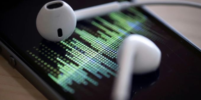 Die Luzerner Politikerinnen lancieren im Präsidialjahr einen Podcast Kopfhörer