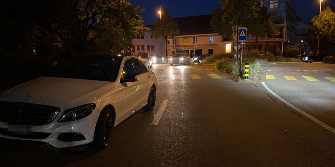 Dornach: Kollision zwischen E-Scooter-Lenkerin und Auto Dornach: Kollision zwischen E-Scooter-Lenkerin und Auto