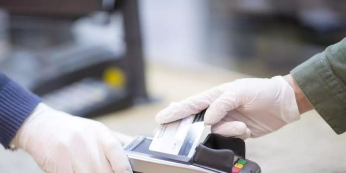 In Deutschland setzen 66 Prozent der Befragten vor allem Bargeld ein, im Vorjahr waren es noch 75 Prozent. Foto: Georg Wenzel/dpa In Deutschland setzen 66 Prozent der Befragten vor allem Bargeld ein, im Vorjahr waren es noch 75 Prozent. Foto: Georg Wenzel/dpa