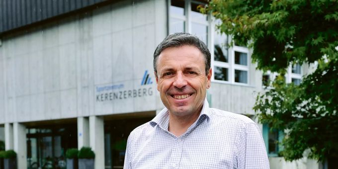 Walter Hofmann prägte seit 1999 das Sportzentrum Kerenzerberg als Betriebsleiter und entwickelte es in dieser Zeit stetig weiter. Walter Hofmann