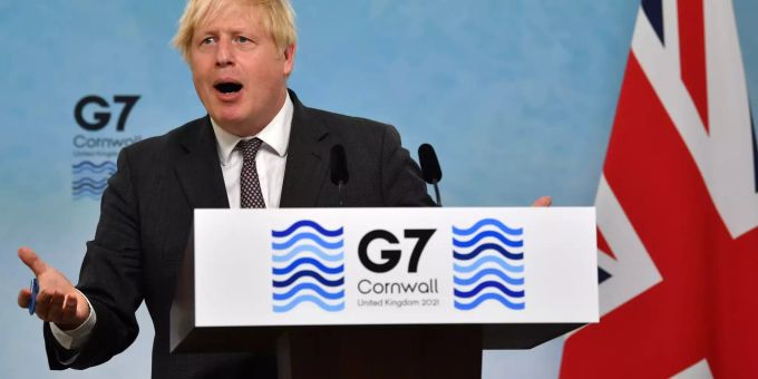 Boris Johnson beim Verlesen der Abschlusserklärung in Carbis Bay, Cornwall. Britain G7