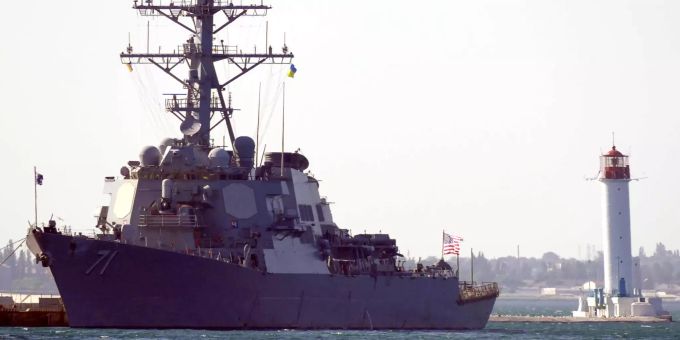 Im Schwarzen Meer - Ukraine und USA beginnen gemeinsames Seemanöver