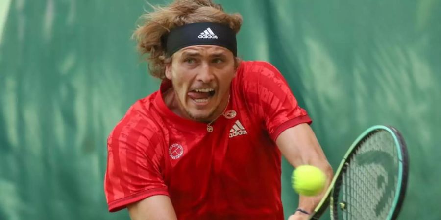 Ist in Wimbledon an Nummer fünf gesetzt: Alexander Zverev. Foto: Friso Gentsch/dpa