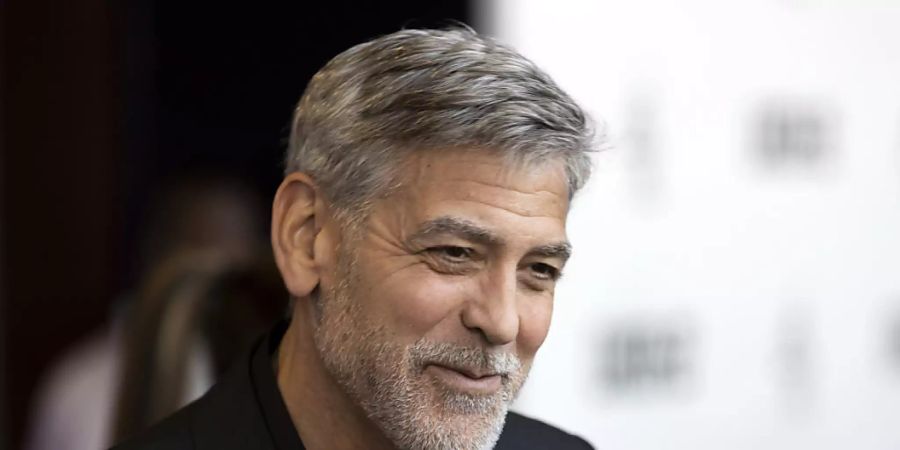 Der US-Filmstar George Clooney gründet zusammen mit Schauspiel-Kollegen eine Filmakademie für Jugendliche. (Archivbild)