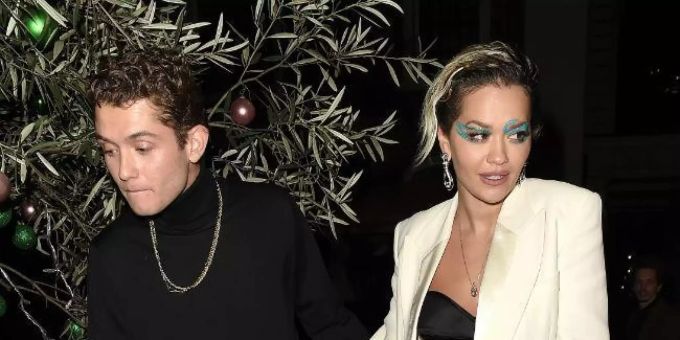 Rafferty Law war mit Rita Ora liiert. Rafferty Law