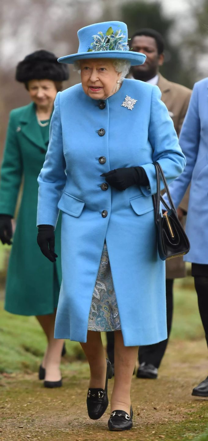 Ein Bild aus alten Tagen: Queen Elizabeth II.. Queen Elizabeth Meghan Markle