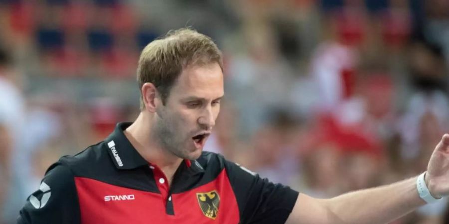 Hat mit Deutschlands Volleyballerinnen die Olympiateilnahme verpasst: Bundestrainer Felix Koslowski. Foto: Grzegorz Michalowski/PAP/dpa