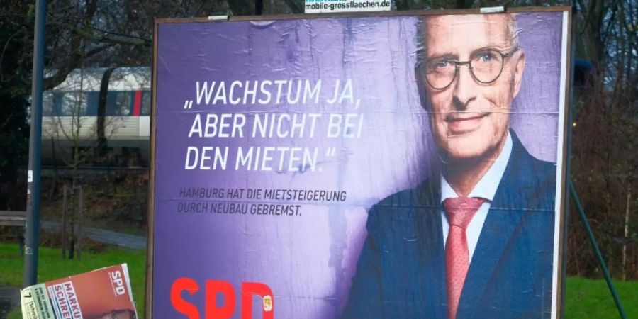 Wahhlplakate in Hamburg