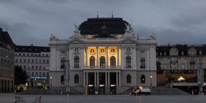 Opernhaus