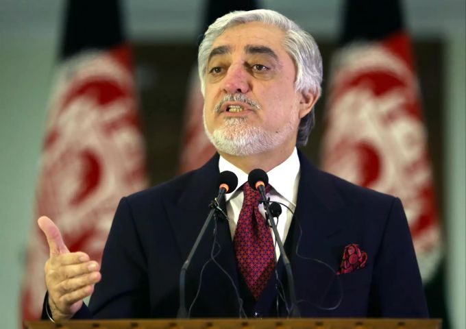 Abdullah Abdullah, Regierungsgeschäftsführer von Afghanistan, spricht während einer Pressekonferenz. Abdullah Abdullah