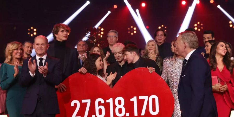 27.618.170 Euro sammelten die Promis bei der diesjährigen «Ein Herz für Kinder»-Gala im ZDF ein.