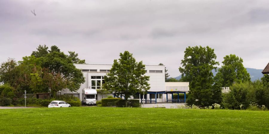 Das Schulhaus Brühl in Dornach.