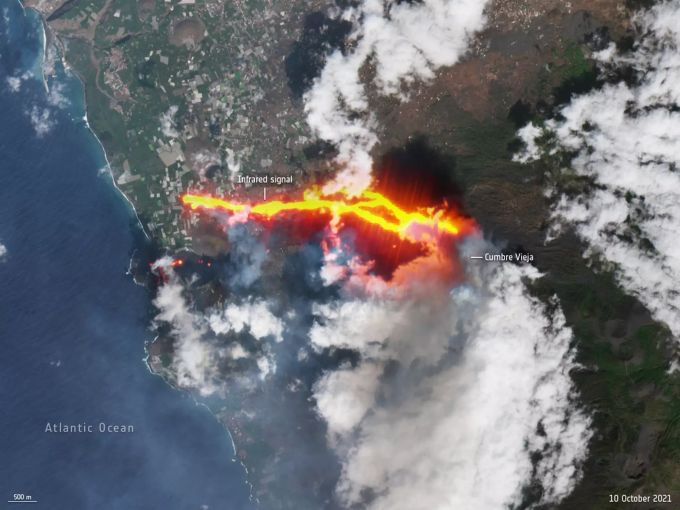 Blick auf La Palma von der Copernicus Sentinel-2 Mission vom 10. Oktober 2021. Cumbre Vieja