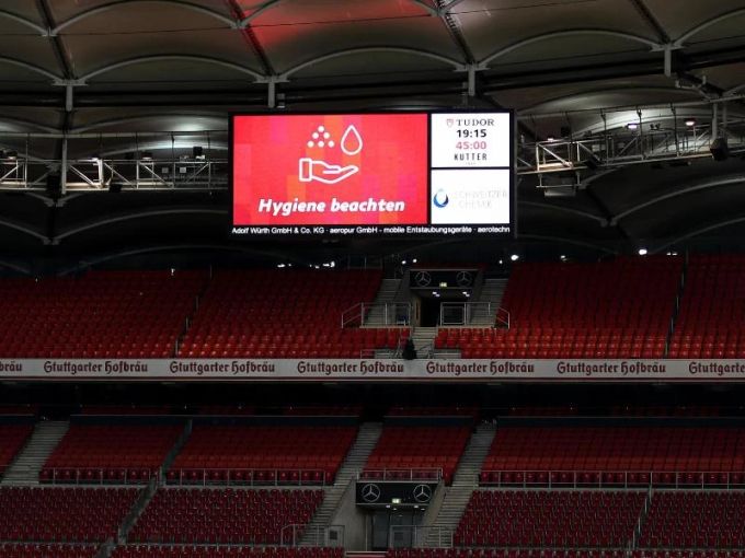 Der FC Bayern intensiviert wegen der Corona-Pandemie seine Test- und Hygienemassnahmen. Foto: Tom Weller/dpa Der FC Bayern intensiviert wegen der Corona-Pandemie seine Test- und Hygienemassnahmen. Foto: Tom Weller/dpa