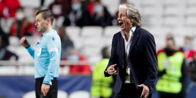 Benfica Lissabon trennt sich von Trainer Jorge Jesus. Benfica Lissabon Jorge Jesus